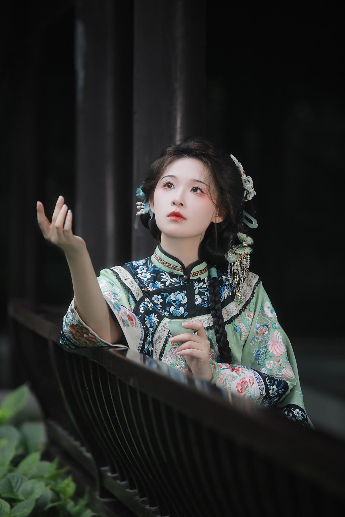 玉阶凝香 - 摄影：子瞬 - 模特：_喵喵家的小鱼干_-艺语图