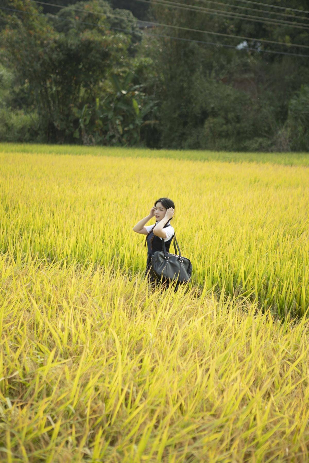 秋日的稻香 - 摄影：BENLEON - 模特：黄子卿_sunny-艺语图
