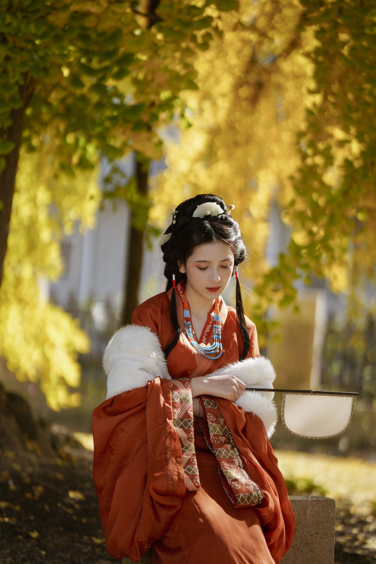 深秋杏情 - 摄影：阿宏 - 模特：Enyyyn-艺语图