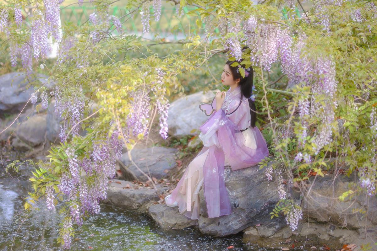 紫藤 - 摄影：荷叶叶 - 模特：小杜同学-艺语图