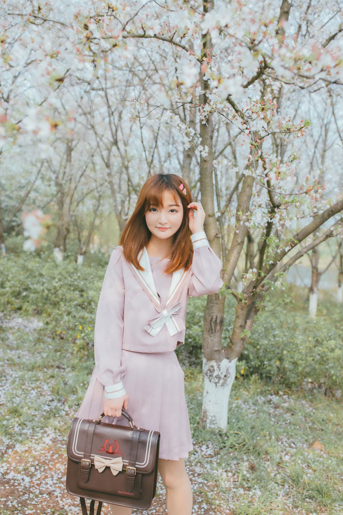 樱 – 摄影：臭阿熊 – 模特：刘予绮-艺语图