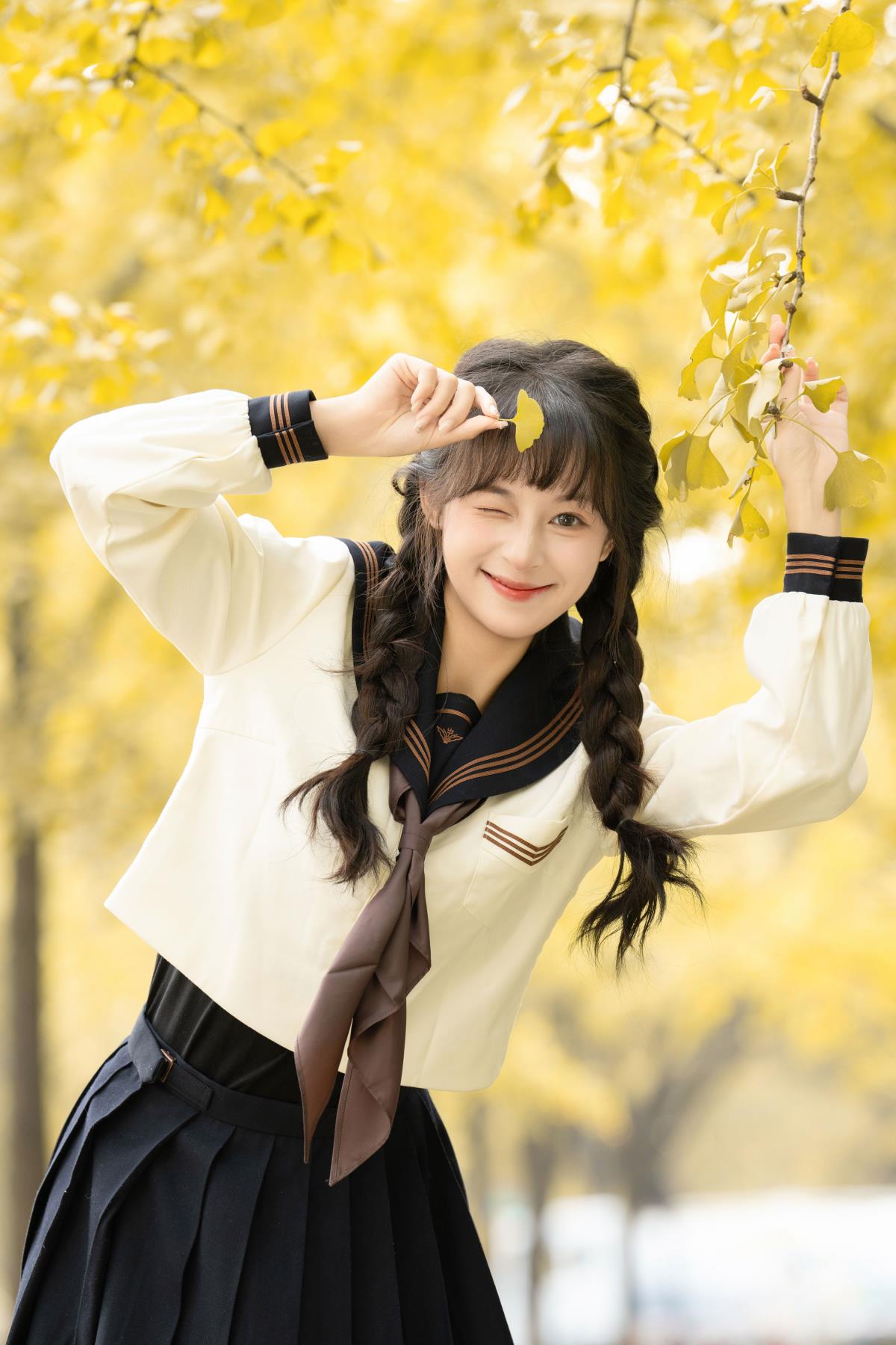 银杏好秋天 - 摄影：西夏 - 模特：夏芋小年-艺语图