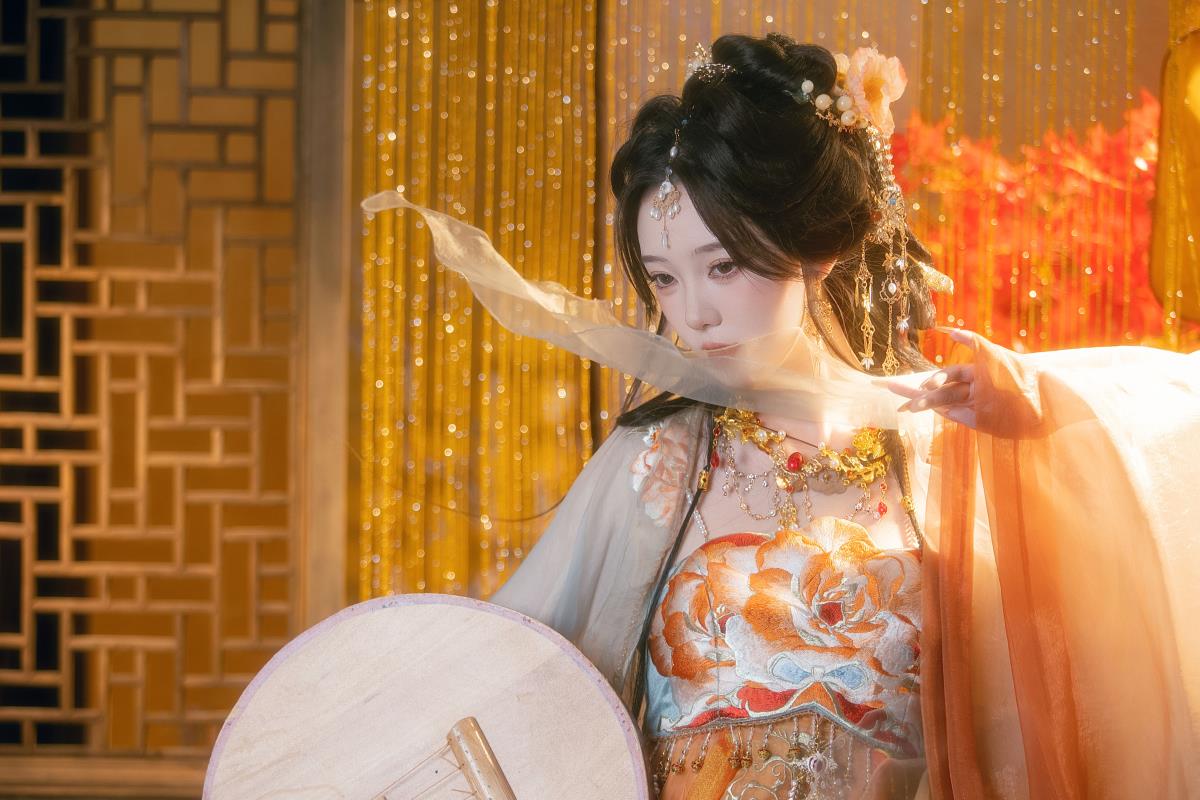 你以为我来到中原是为了什么 - 摄影：摄影师喵小喵 - 模特：雪莹xy-艺语图