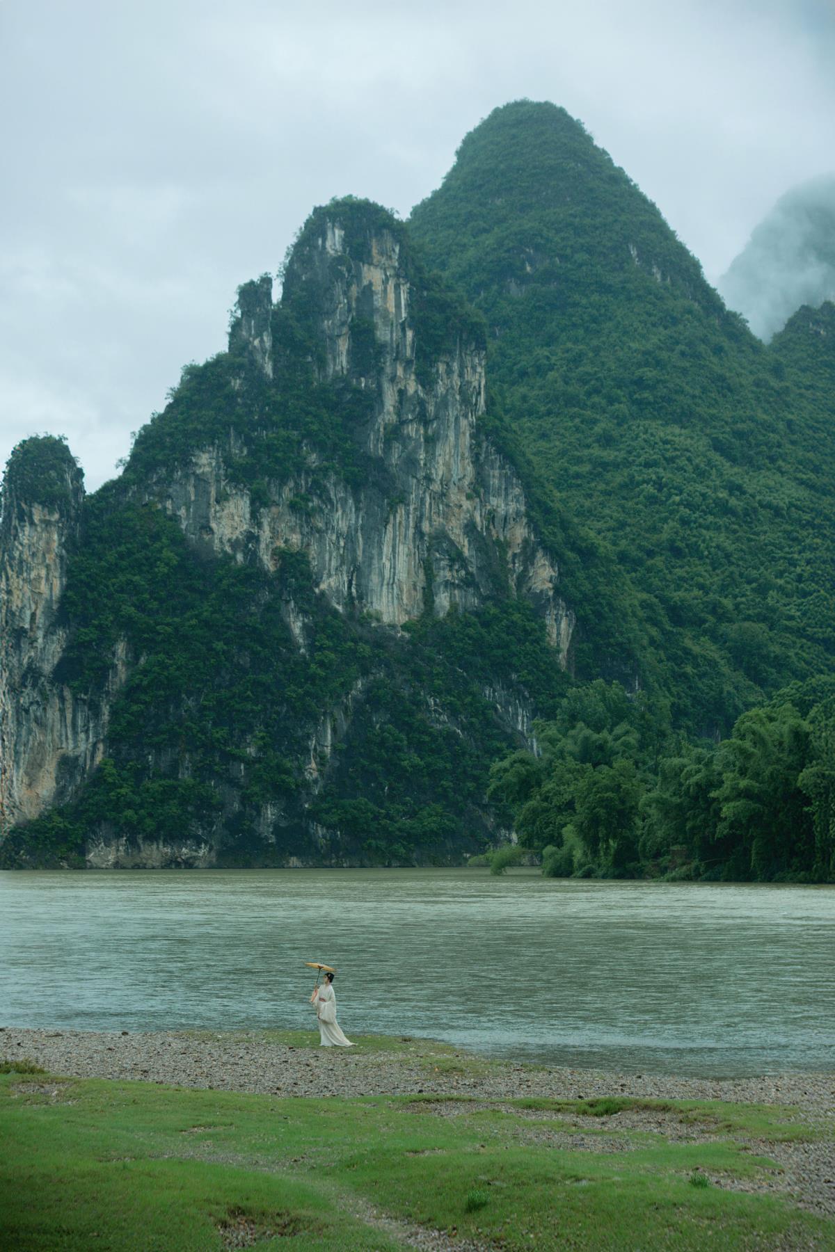 山水之间 - 摄影：若寒Rock - 模特：原地掉线去夜闹-艺语图