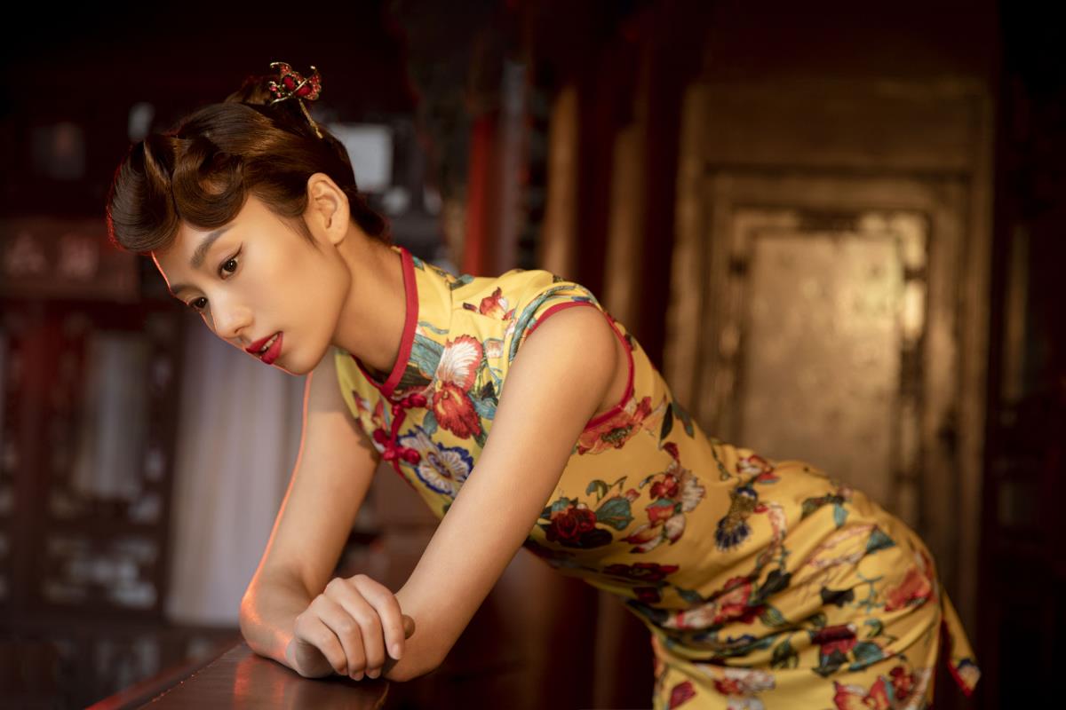 红馆 - 摄影：马可MACO - 模特：敏敏-艺语图