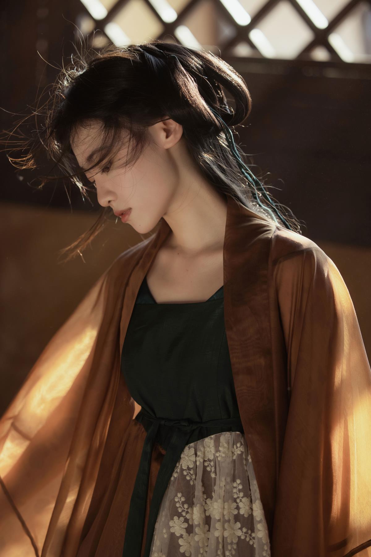 欲买桂花同载酒 - 摄影:弓长歌 - 模特:豌豆儿-艺语图