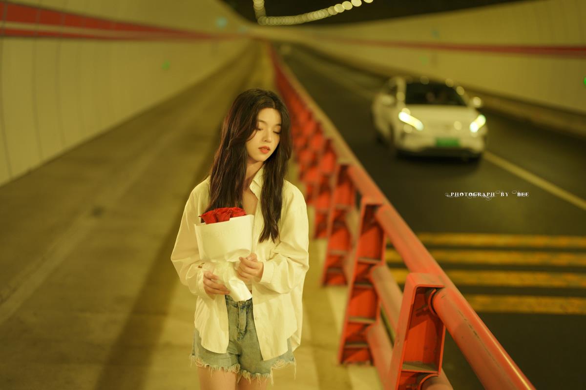 隧道港风人像拍摄-杨琳 - 摄影:小蜜蜂 - 模特:杨琳-艺语图