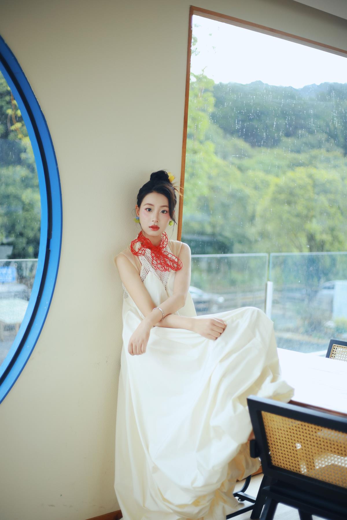 下雨天的安静氛围 - 摄影:摄影师鹤白 - 模特:小u-艺语图