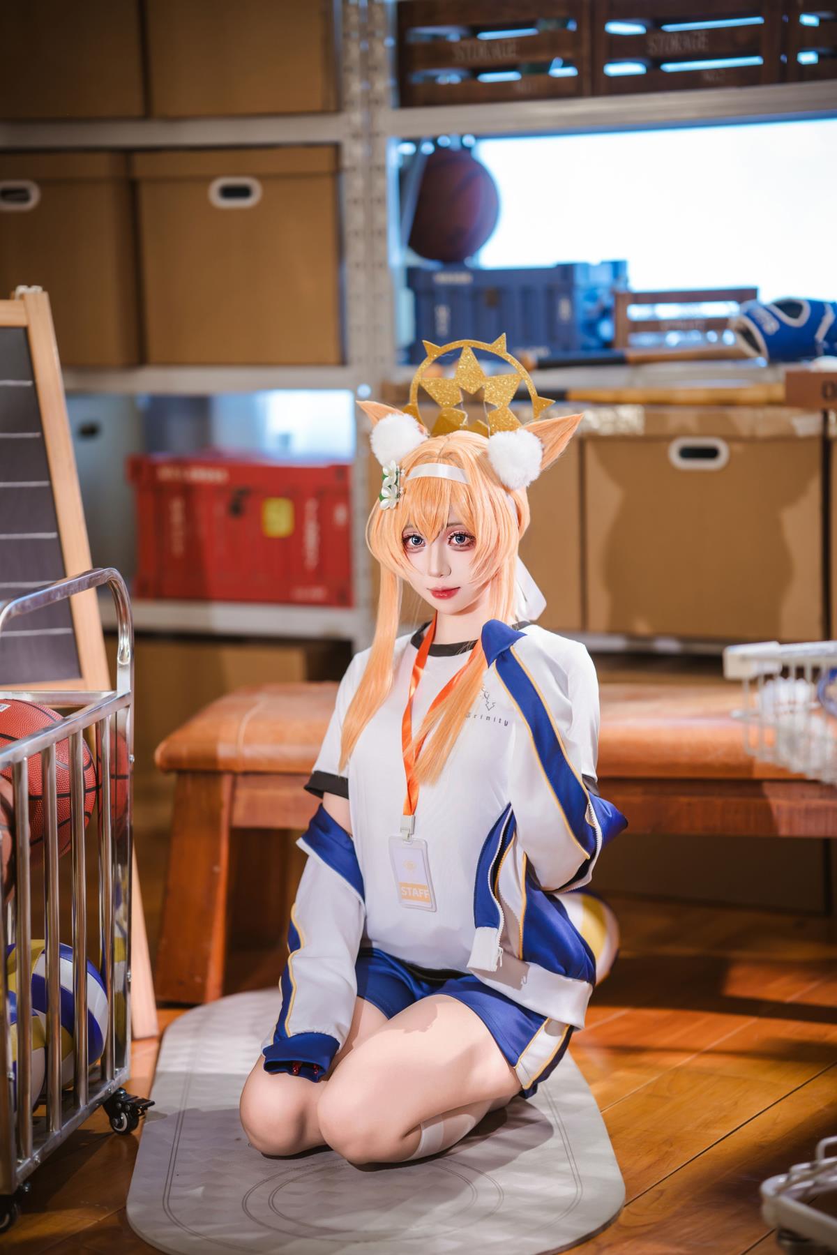 碧蓝档案玛丽体操服 – 摄影：摄影维尼 – 模特：生来权威的命-艺语图