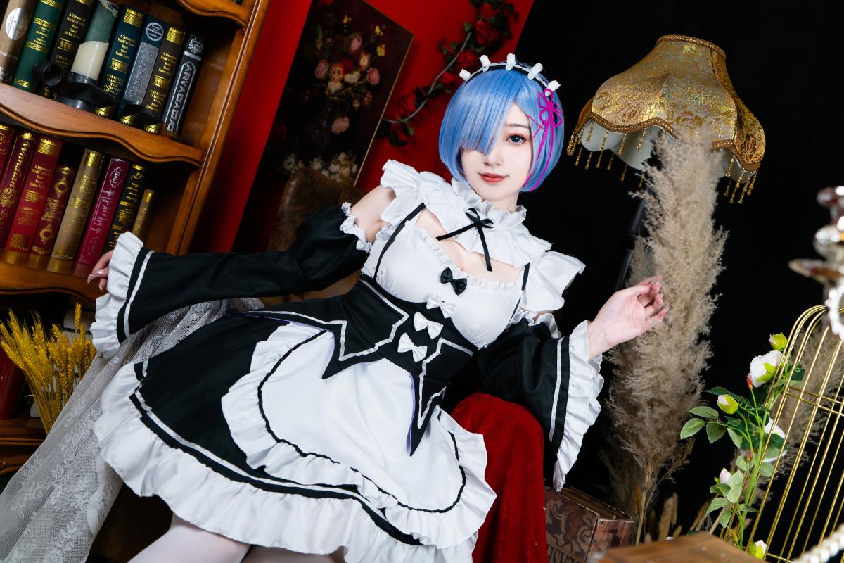 蕾姆女仆装 – 摄影：太特斯 – 模特：桃墨公子x-艺语图