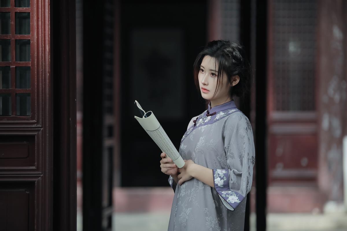 相见欢 – 摄影：子瞬 – 模特：一盏白茶清欢-艺语图