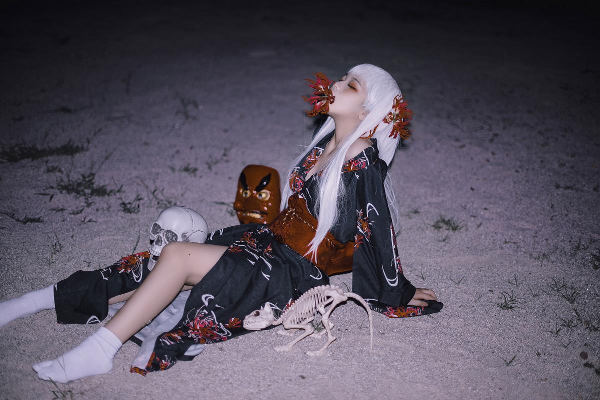 彼岸花 红颜泪 - 摄影：喵喵思维没逻辑 - 模特：小蛇在冬眠期-艺语图