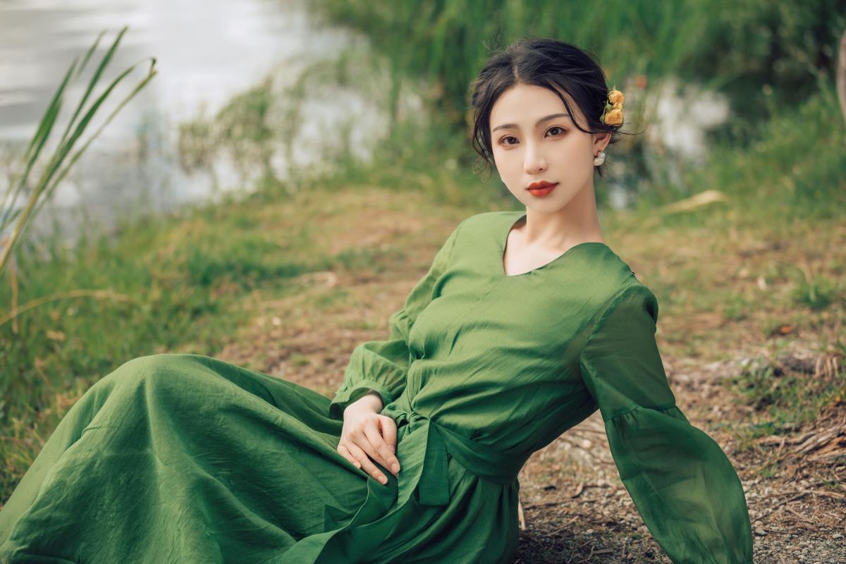 赎罪 – 摄影：辜深深 – 模特：牧牧-艺语图