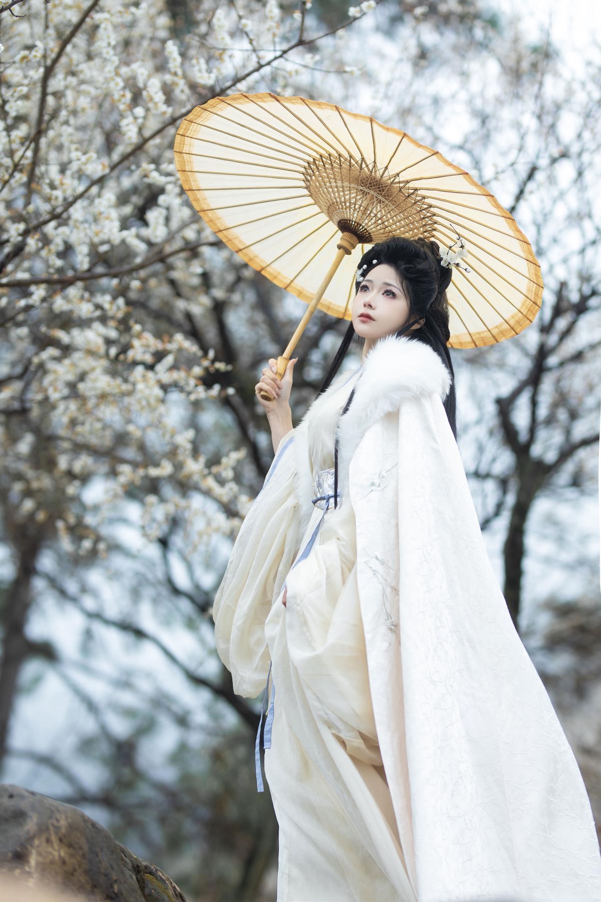 问春 - 摄影：花间 - 模特：云云的黑眼圈儿-艺语图