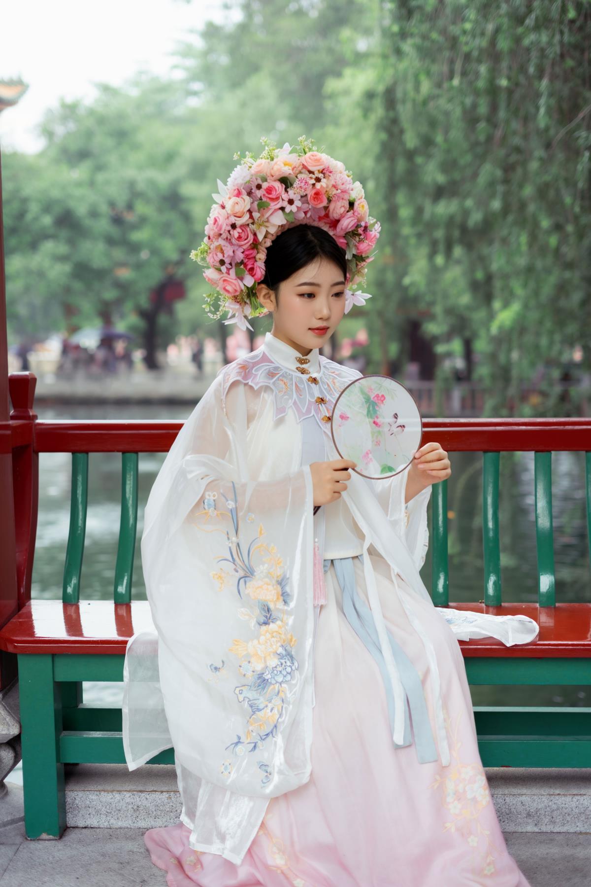 今生簪花，今世漂亮。 - 摄影：破晓X - 模特：祁鱼-艺语图