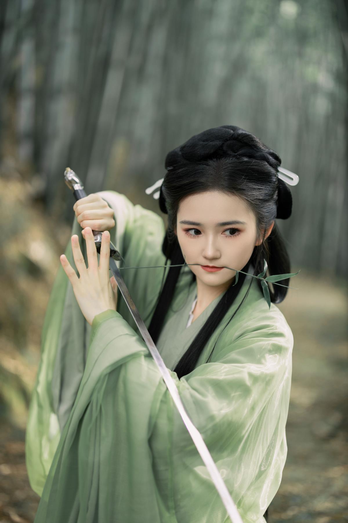 碧绿侠客 - 摄影：小雨汉服摄影工作室 - 模特：蛋糕的蛋蛋