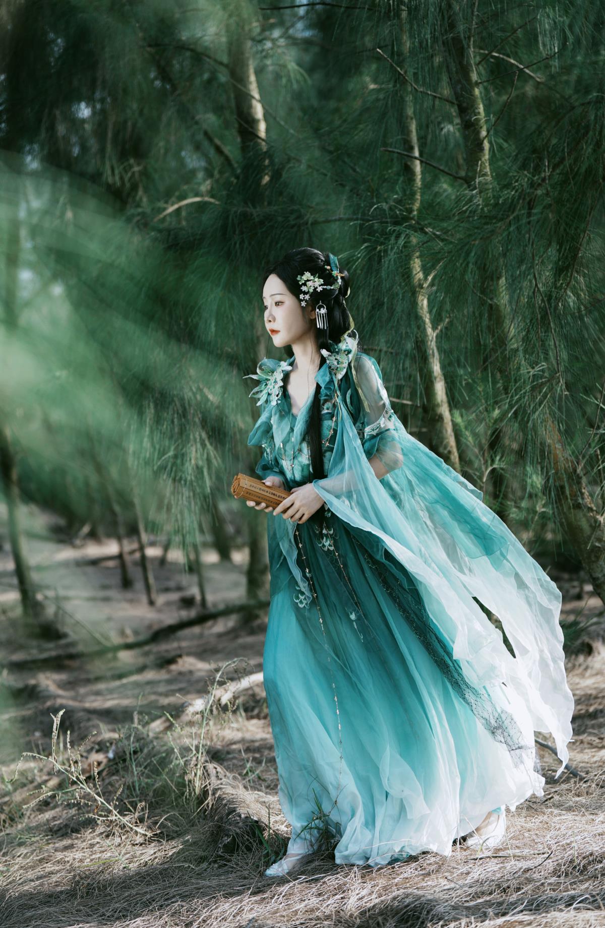 SONY A7C2直出人像（干货分享二） – 摄影：小蜜蜂 – 模特：小叶子-艺语图