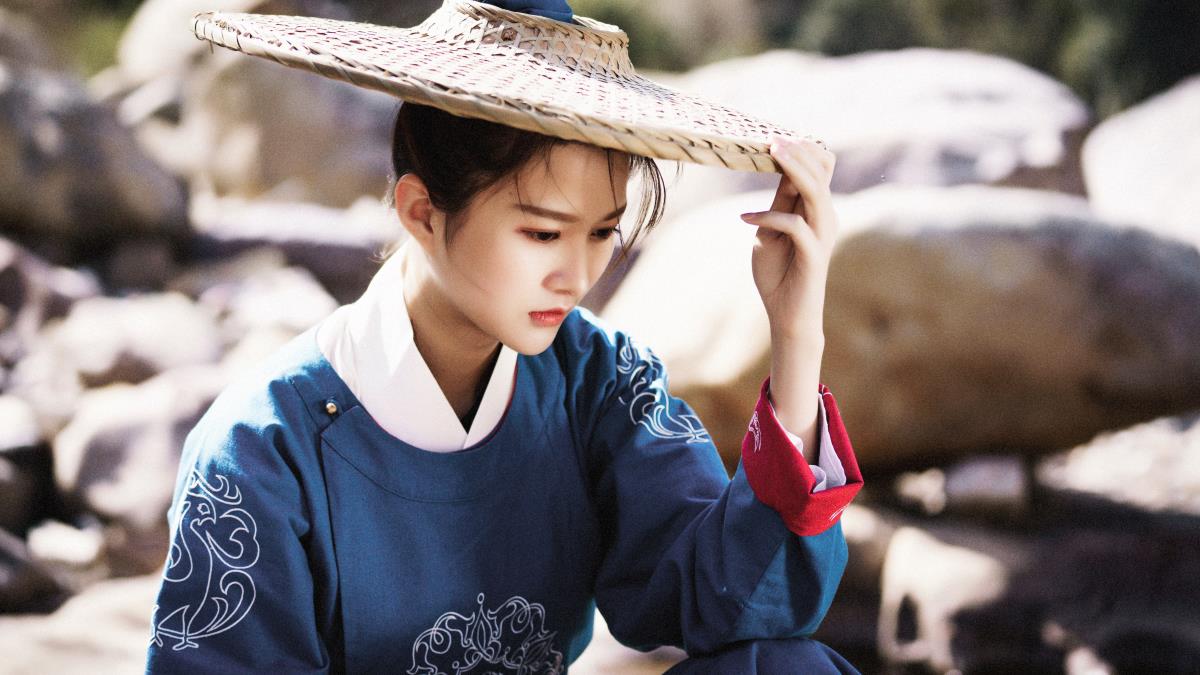 美少女的武侠梦 - 摄影:胡渣 - 模特:吕陈-艺语图