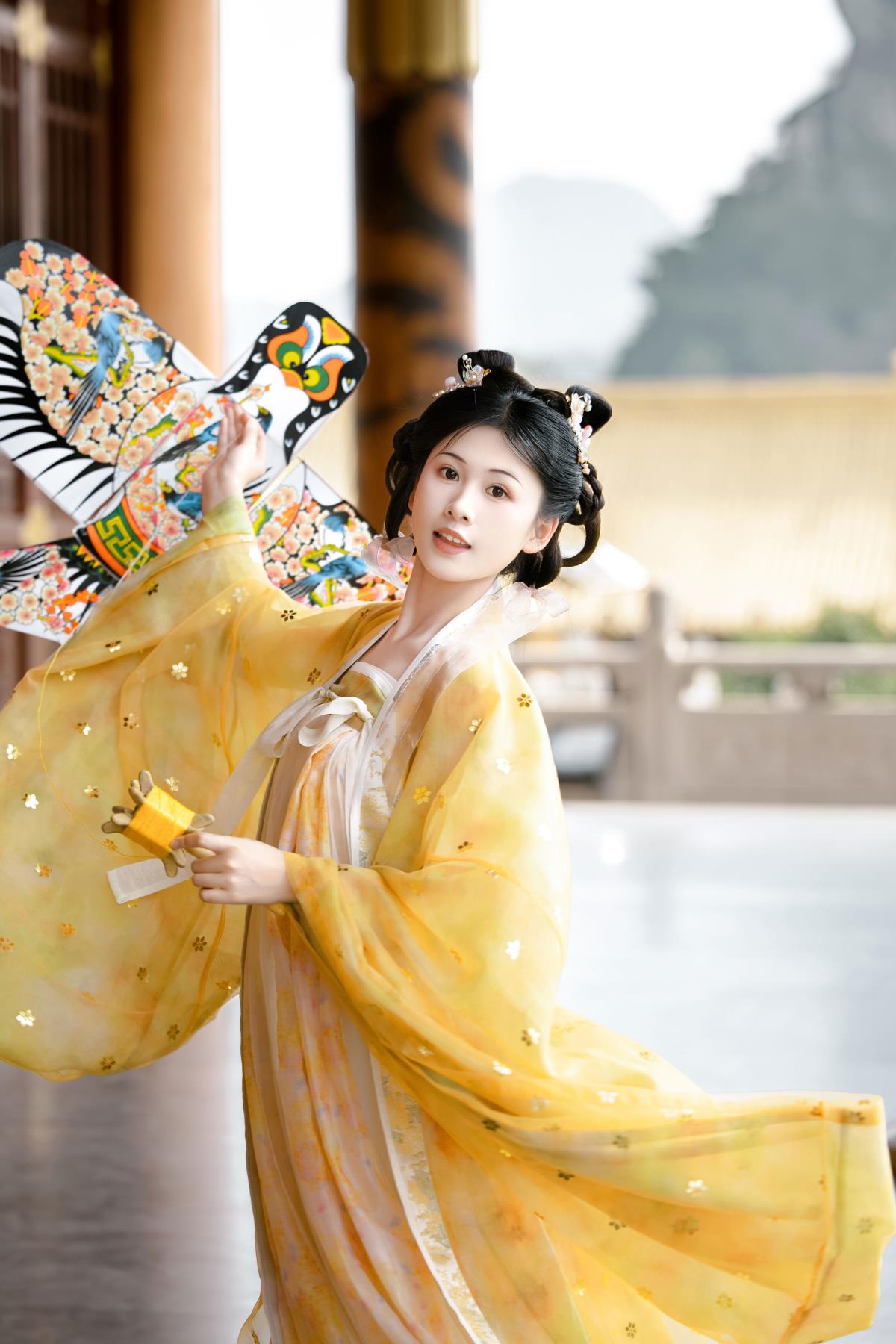 春日里的唐韵欢歌 - 摄影：槐枝- - 模特：小y今天也很开心-艺语图