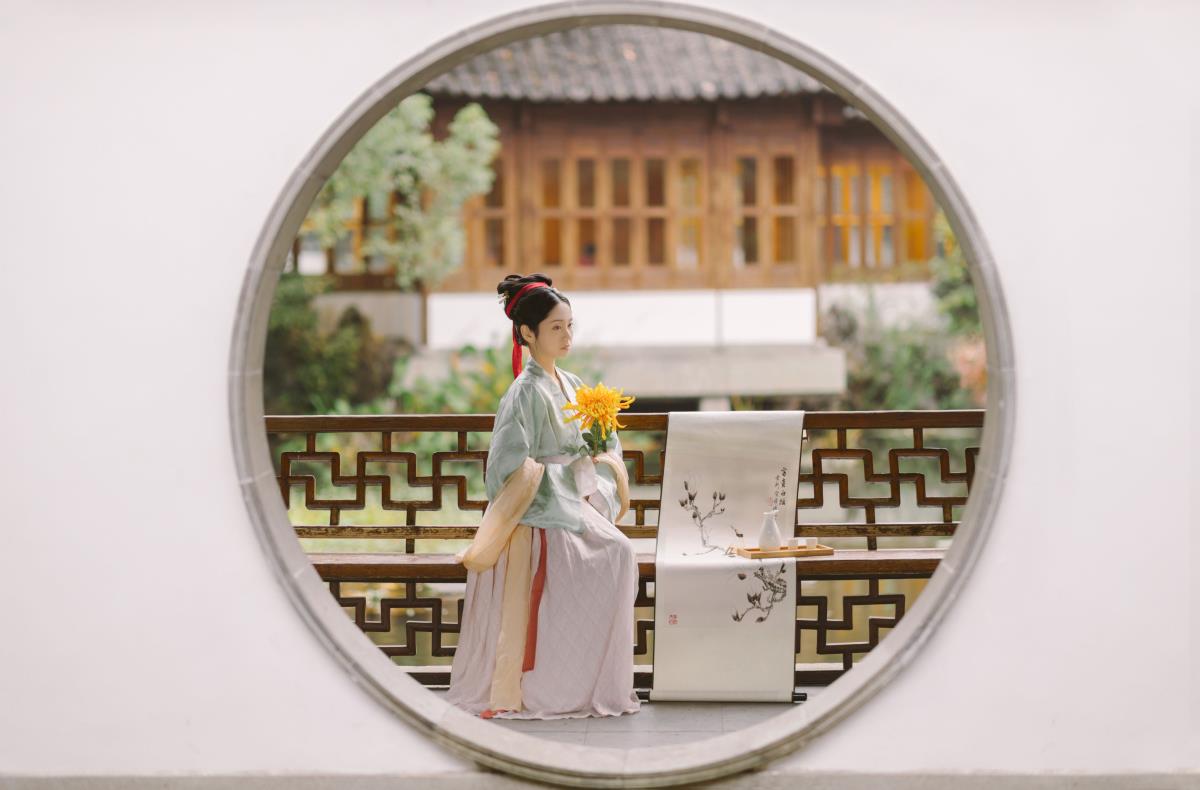 山水风月皆下等，唯有眼前心上人 - 摄影：是吴小黑呀 - 模特：小温暖想要个大太阳-艺语图