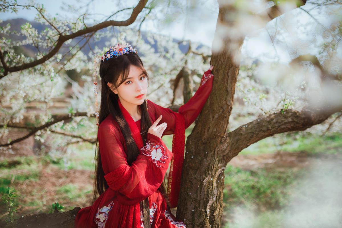 知花事 – 摄影：万锦其 – 模特：公子不坏-艺语图