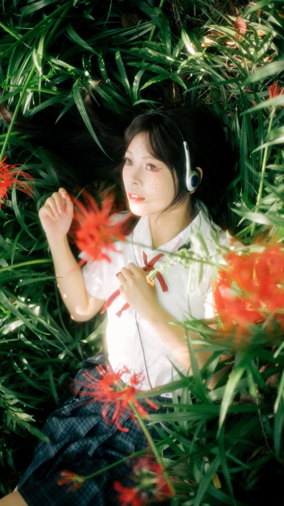 彼岸花 - 摄影:青陵 - 模特:魔仙堡练习生-艺语图