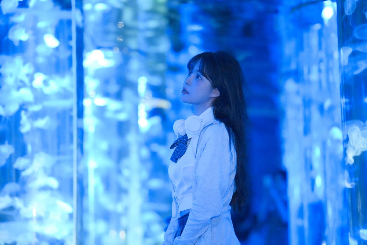 贩卖蓝色孤独 - 摄影:冯丽林Lynn - 模特:裸心心-艺语图