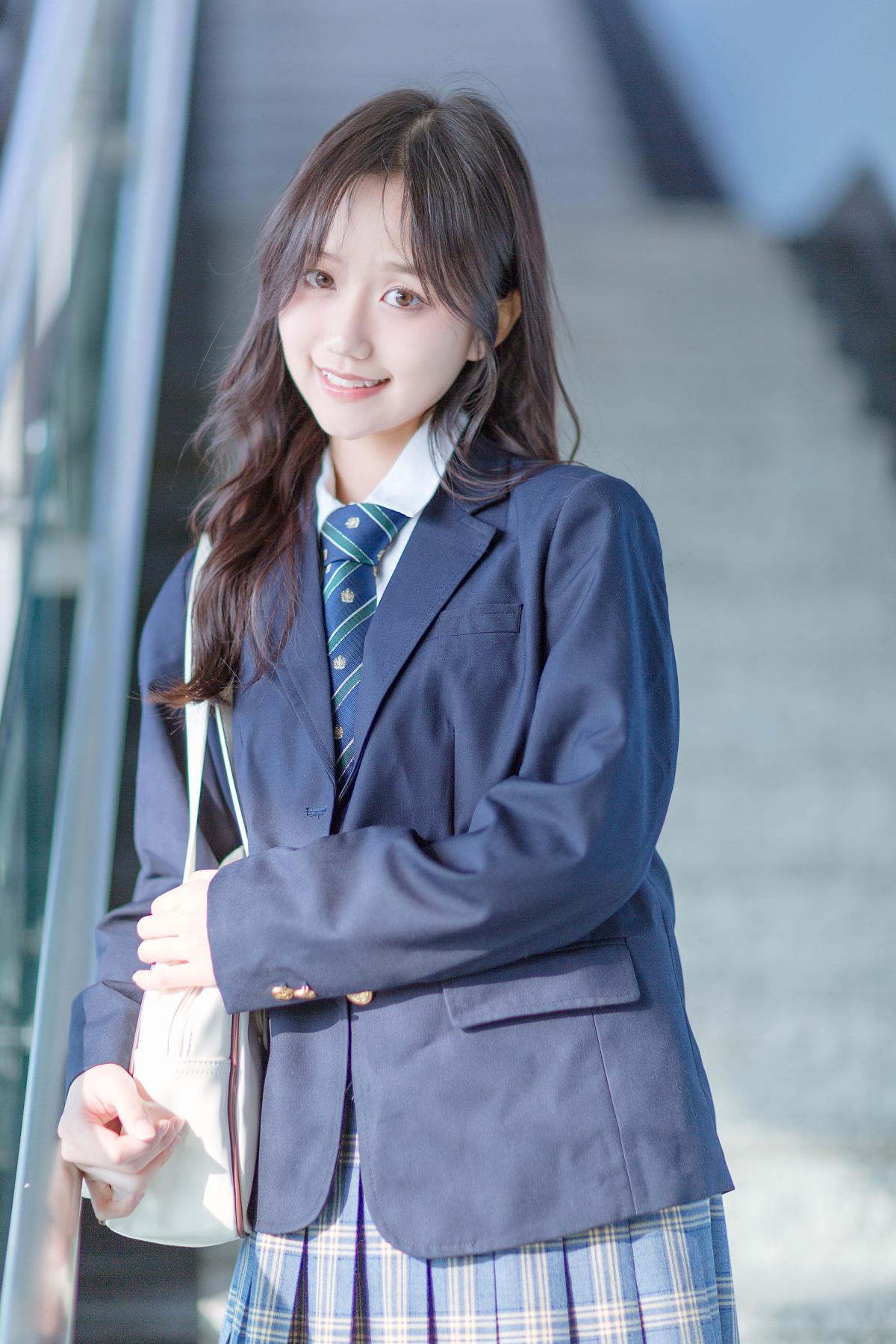 放学回家 - 摄影:Sweet香菜丸子 - 模特:静怡-艺语图