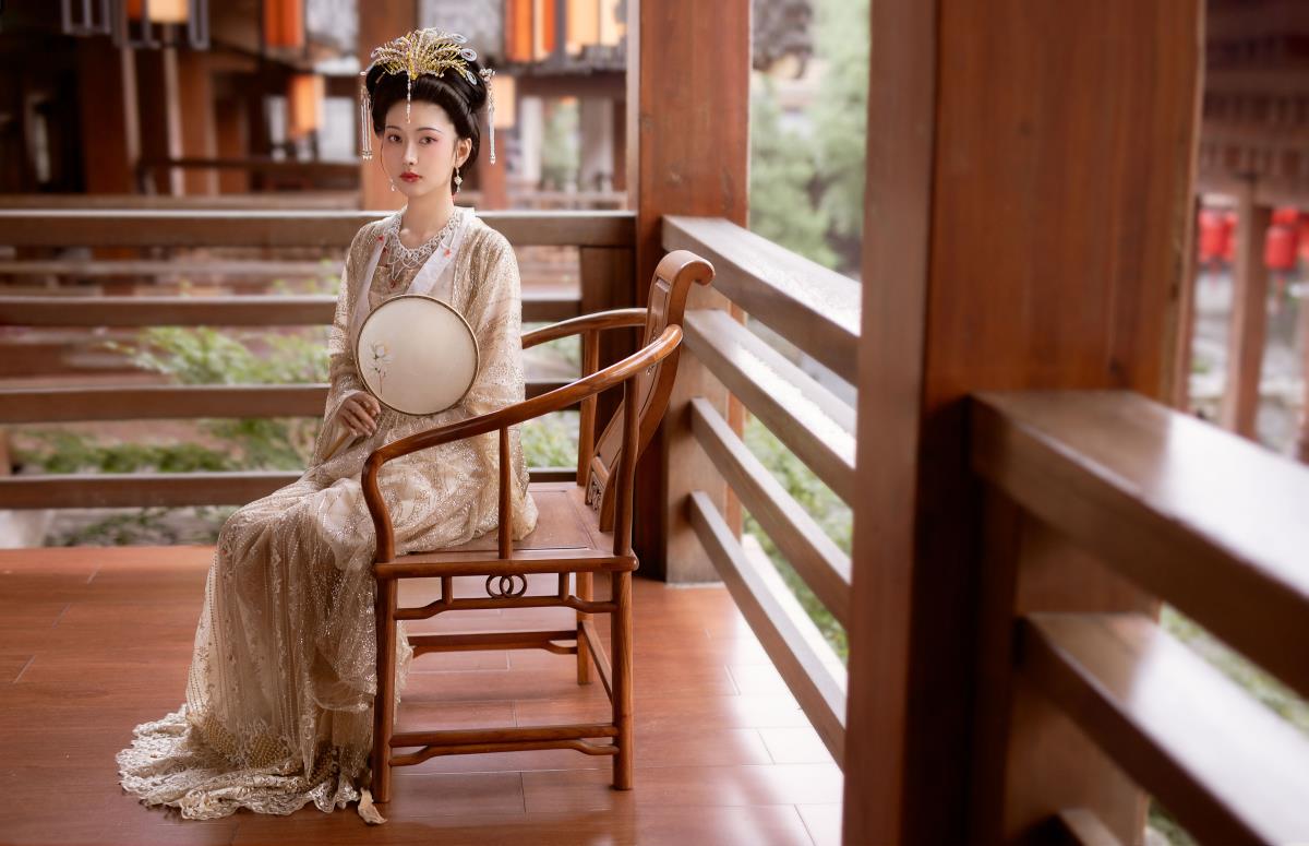 思归 - 摄影:花间 - 模特:包包-艺语图