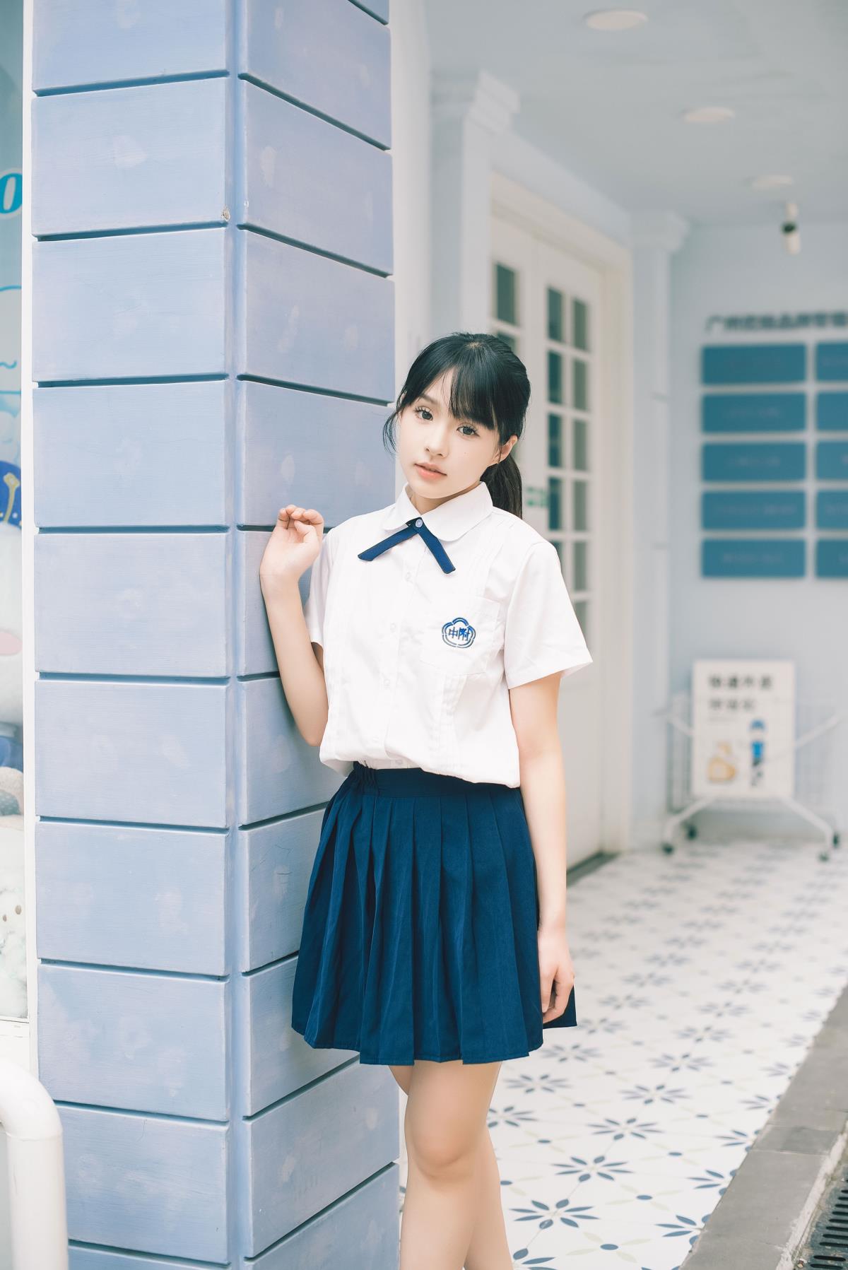 乌梅子酱 – 摄影：菠萝 – 模特：U娜-艺语图