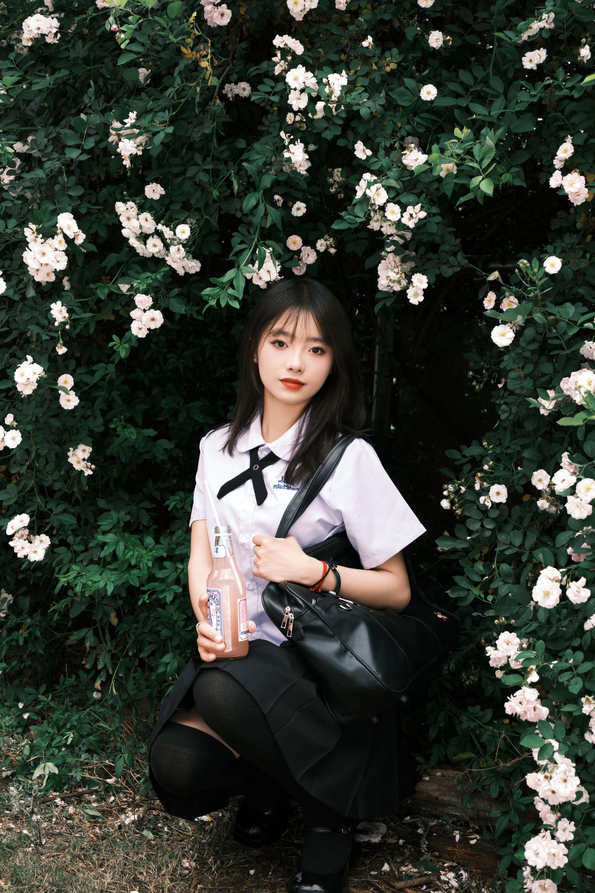 蔷薇少女 – 摄影：武庚 – 模特：叶耶耶耶耶-艺语图