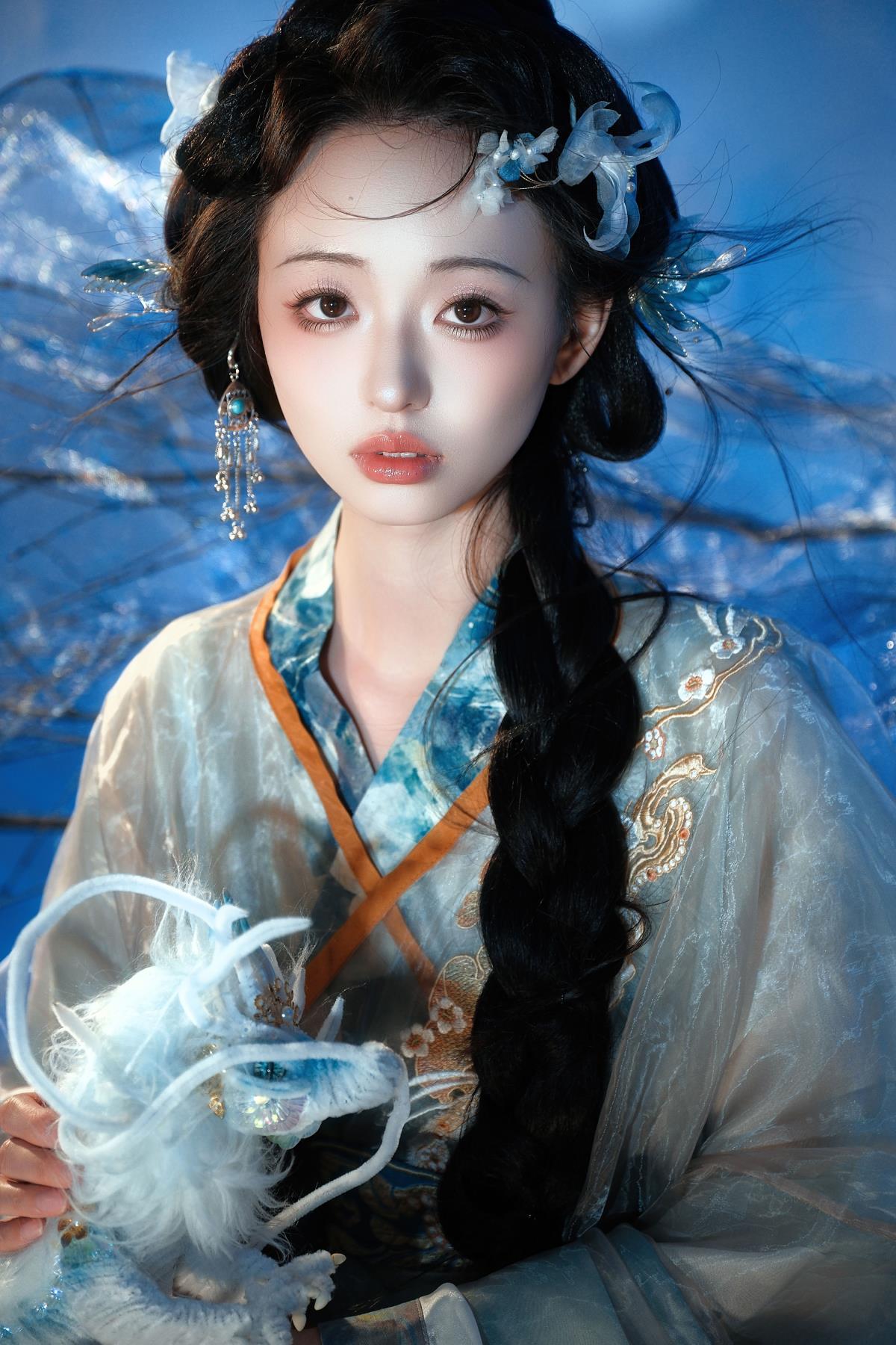 蓝龙 - 摄影:猫八木 - 模特:小羊爱干饭-艺语图