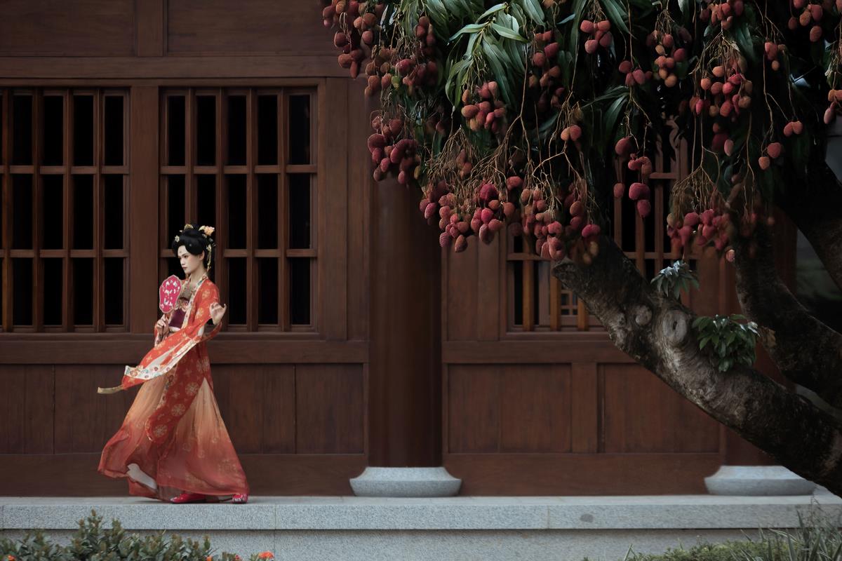 古寺荔枝 - 摄影:若寒Rock - 模特:Arya-艺语图