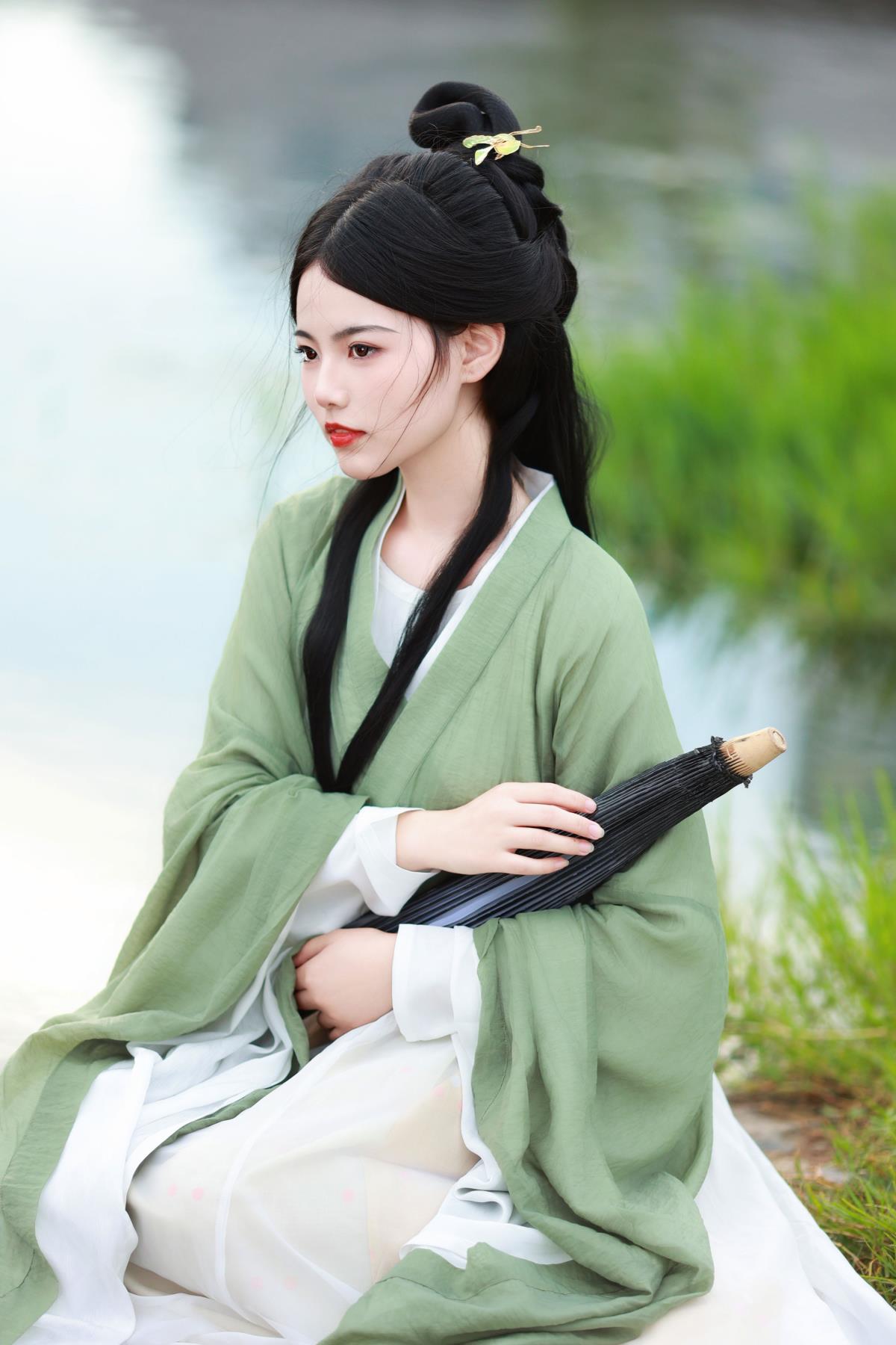 浣溪沙 - 摄影:荷叶叶 - 模特:魚小鯉lili-艺语图