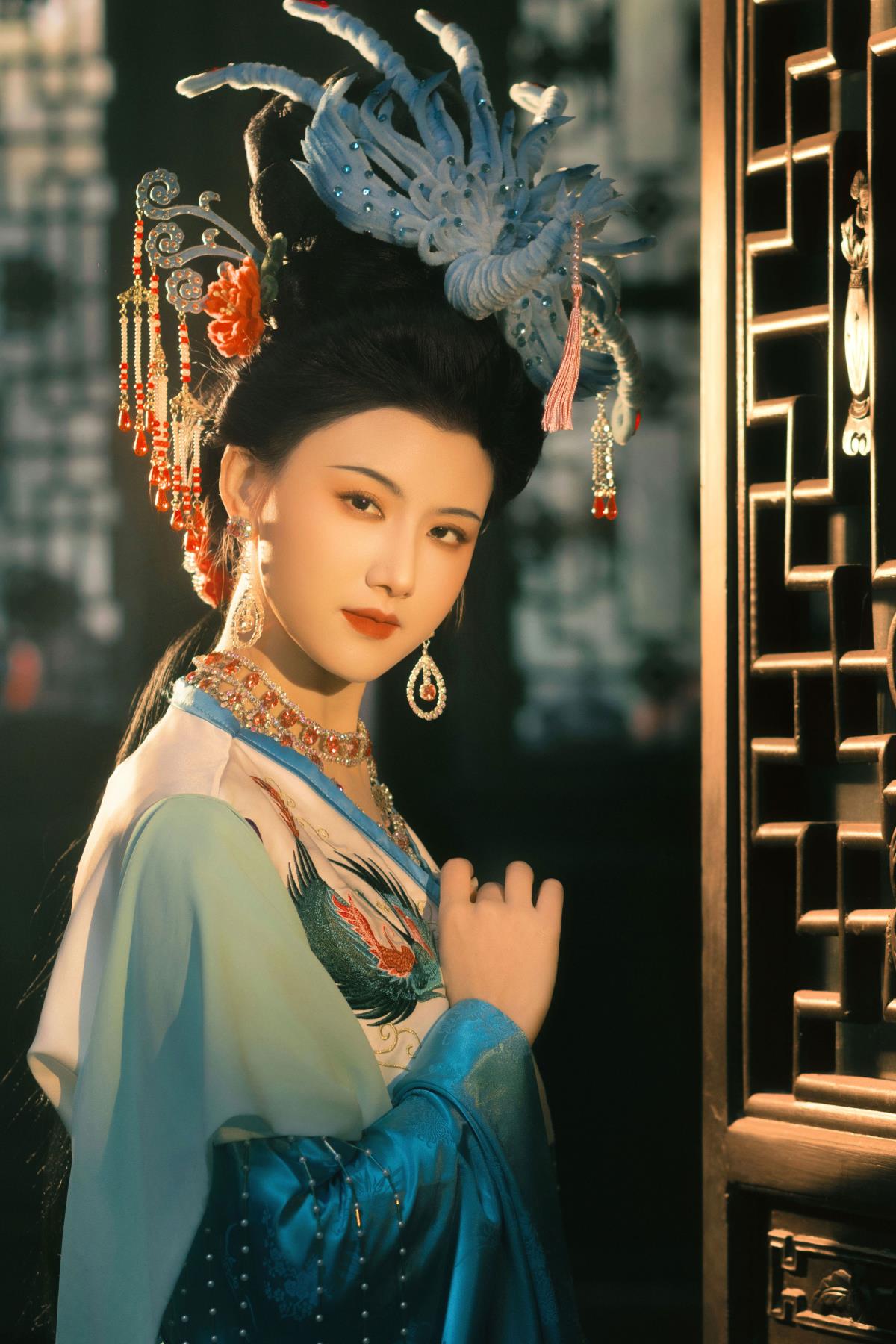 女儿国 --艺语图