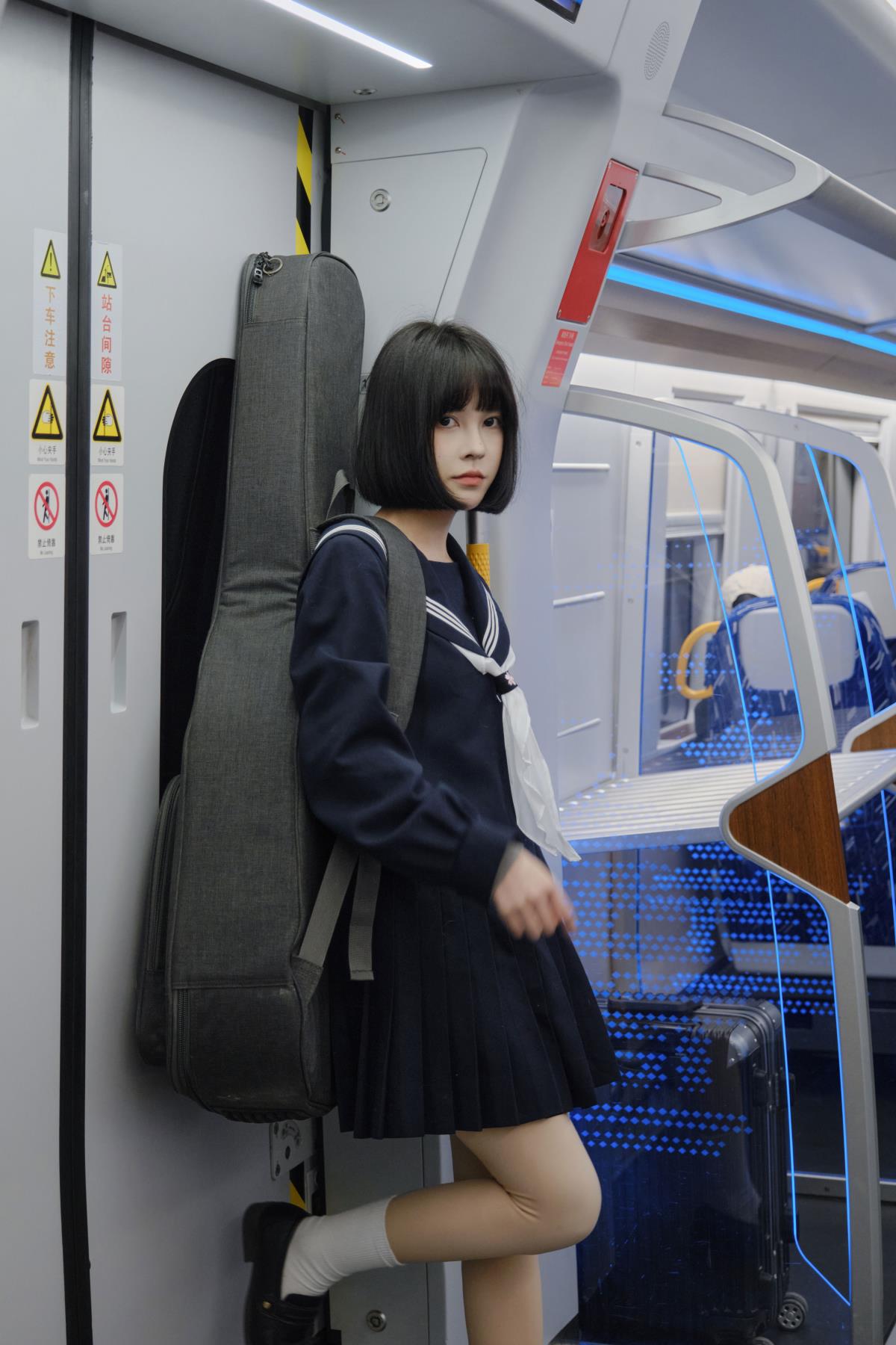 列车jk - 摄影:武庚 - 模特:悲伤薯条555-艺语图