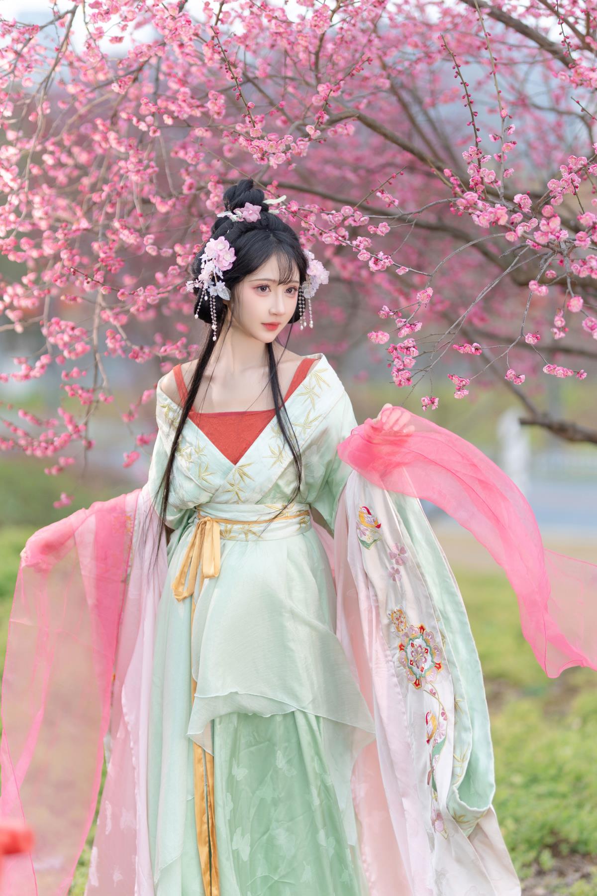 梅间诗笺 - 摄影：少时白 - 模特：绮罗生的小苏苏-艺语图