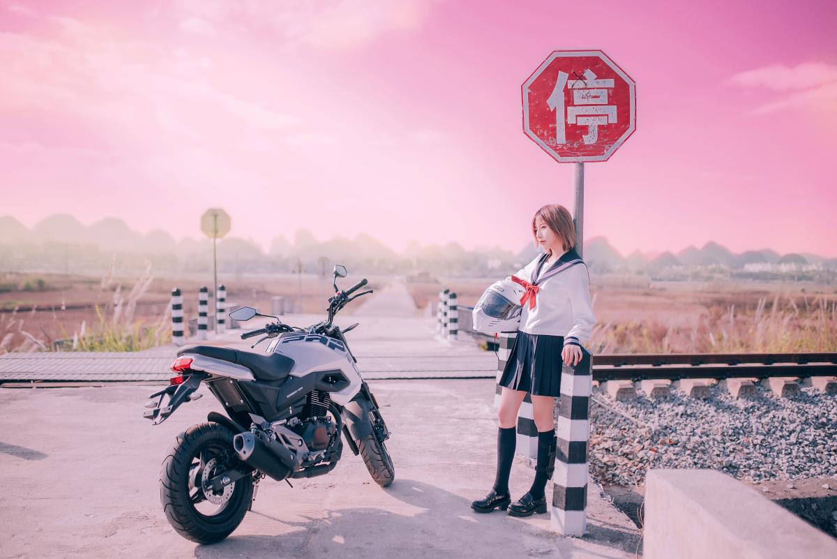 机车少女 – 摄影：喵喵思维没逻辑 – 模特：花京院腥鱼-艺语图