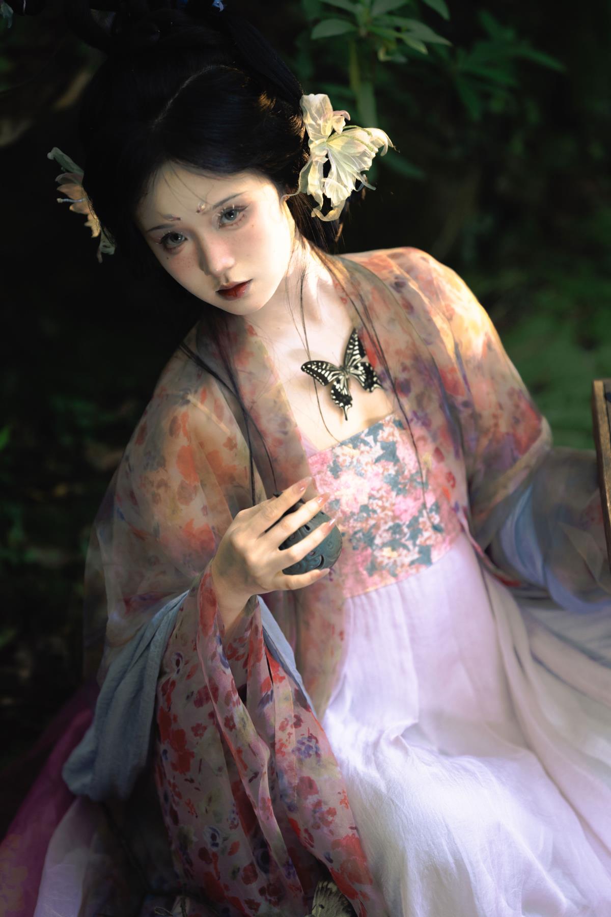 蝴蝶公主 - 摄影：扶卮 - 模特：至春禾-艺语图