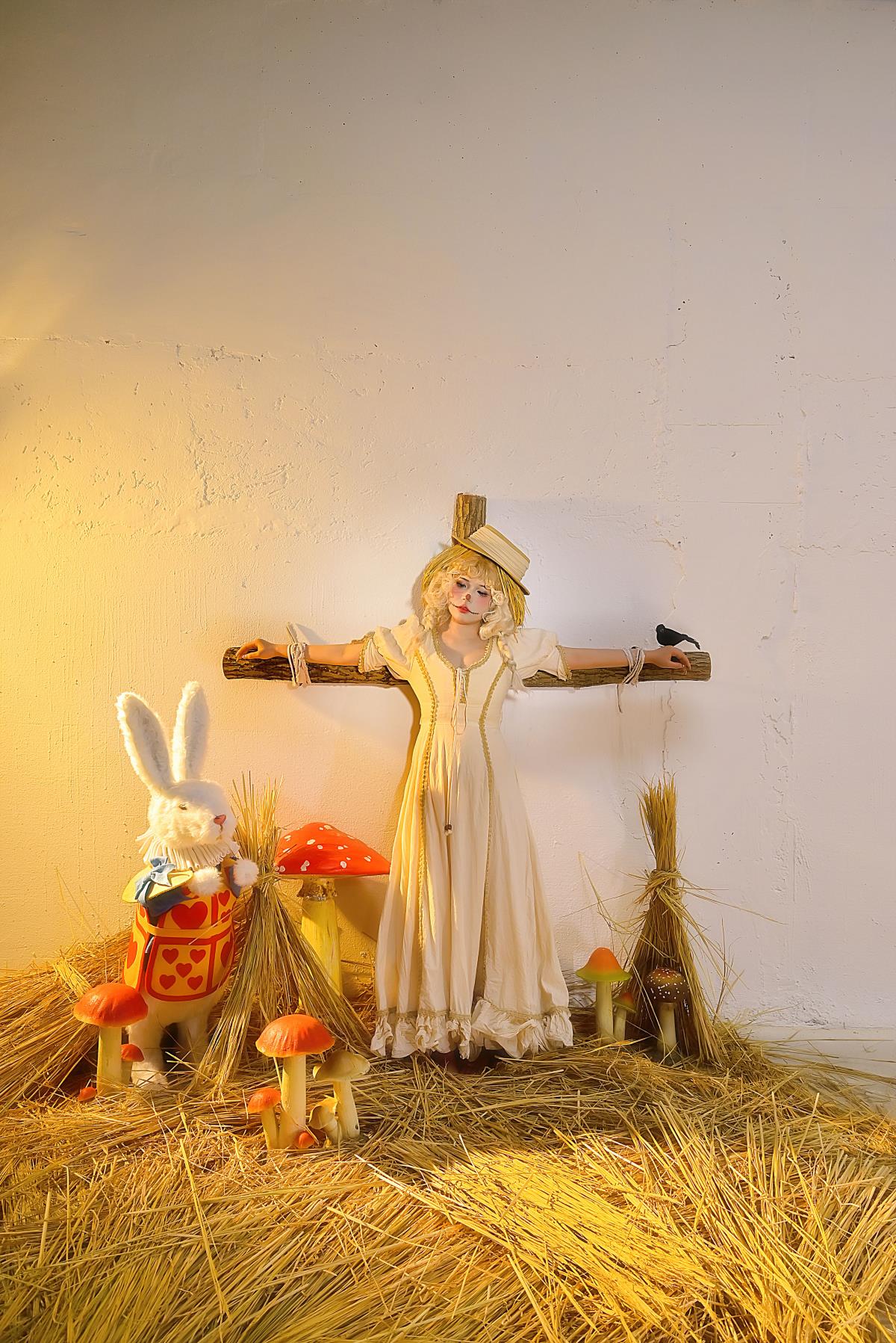 稻草人 - 摄影：梁知晴 - 模特：城户纱织-艺语图