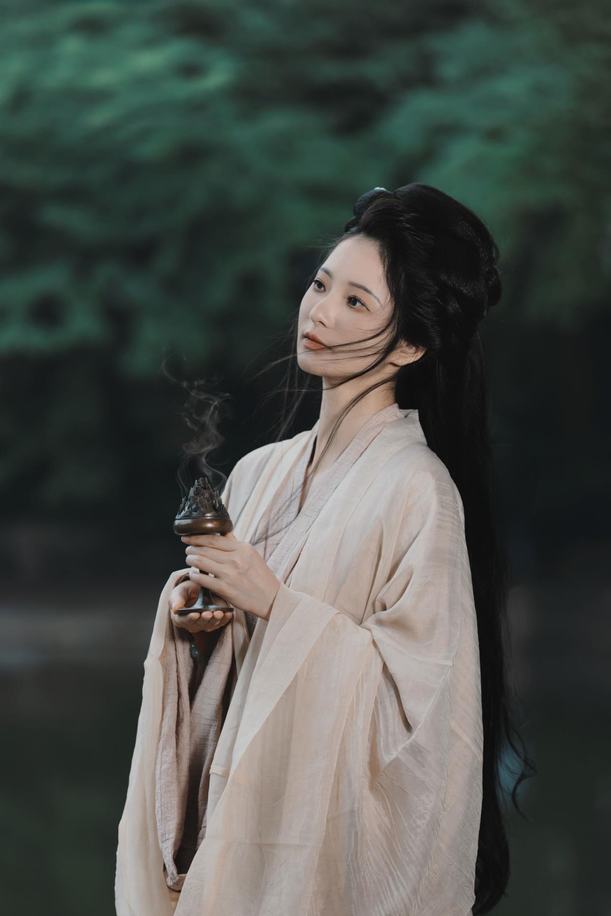 人间何所以 - 摄影:乌蝇Gor - 模特:小昭-艺语图