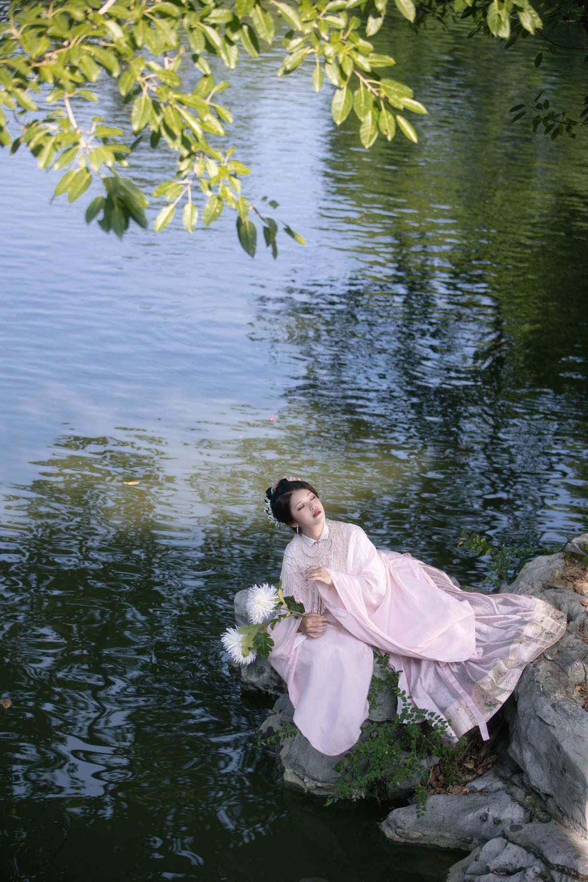 入梦也 – 摄影：沉诗思 – 模特：連翹____-艺语图