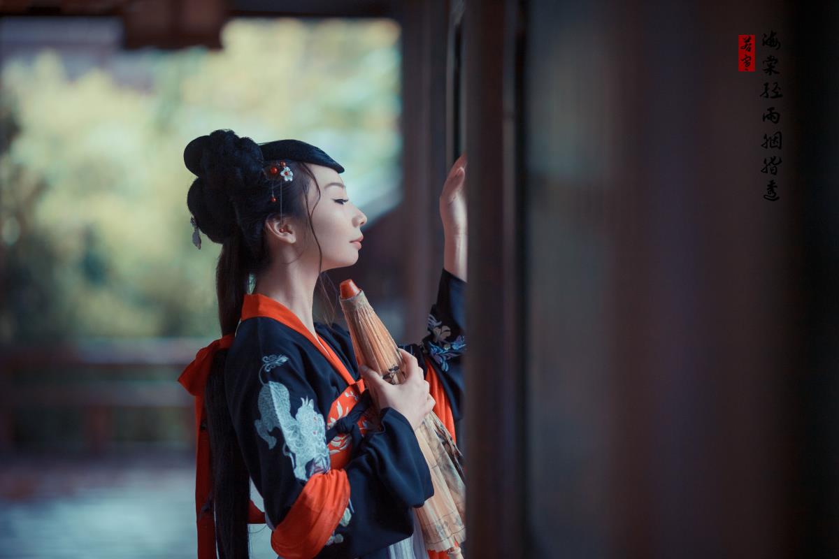 海棠经雨胭脂透 - 摄影:若寒Rock - 模特:v唱小游v-艺语图