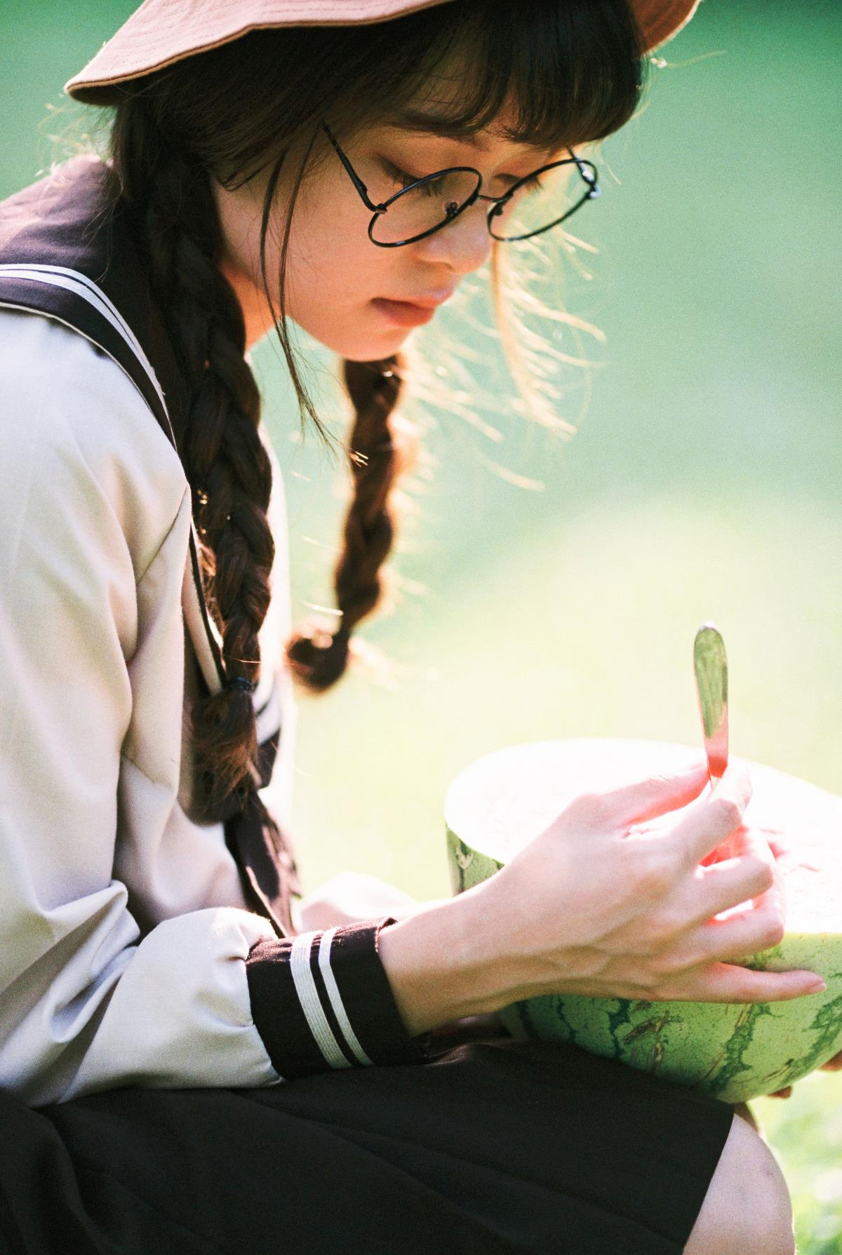 西瓜与少女 - 摄影:若寒Rock - 模特:秋歌-艺语图