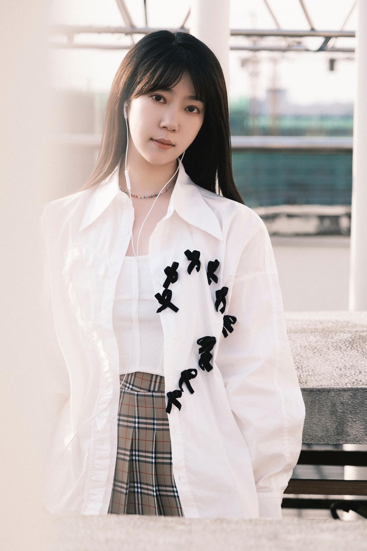 天台青春 - 摄影：亚里士文德 - 模特：菠菜三明治-艺语图