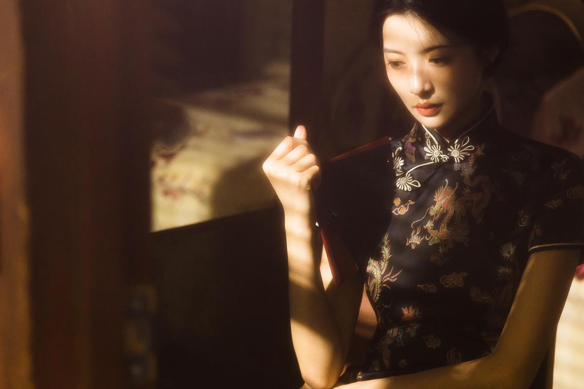 上瘾 - 摄影：蓝阿心 - 模特：梁夹心-艺语图