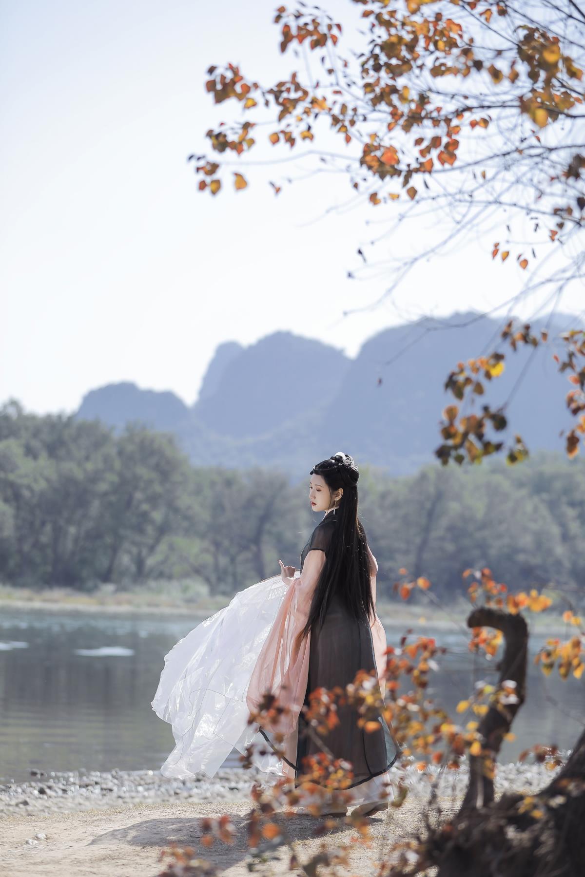 秋天前 - 摄影:沉诗思 - 模特:米菲-艺语图