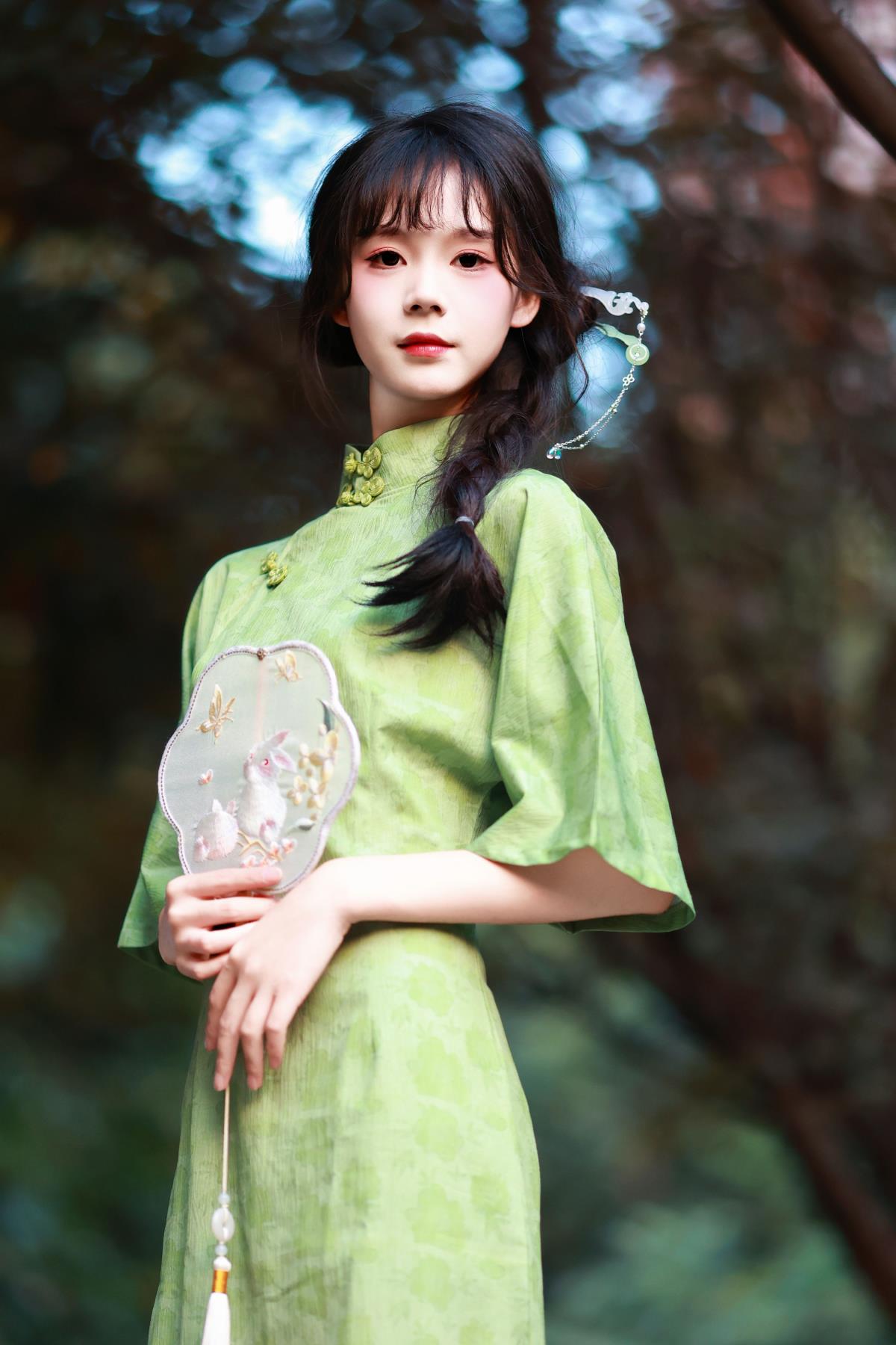 绿罗裙 - 摄影：荷叶叶 - 模特：莞宁-艺语图