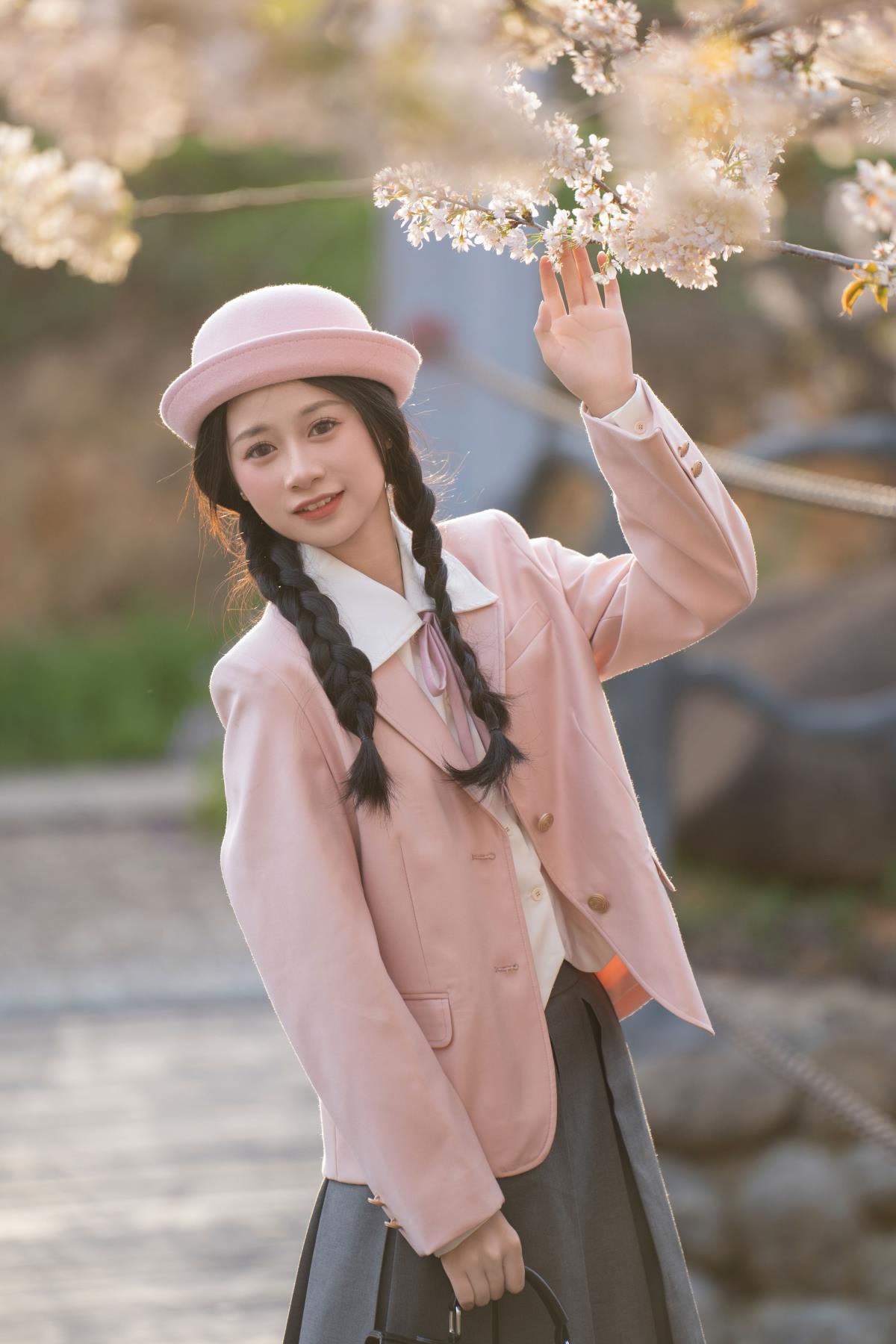 粉色jk - 摄影：西夏 - 模特：舒舒酱-艺语图