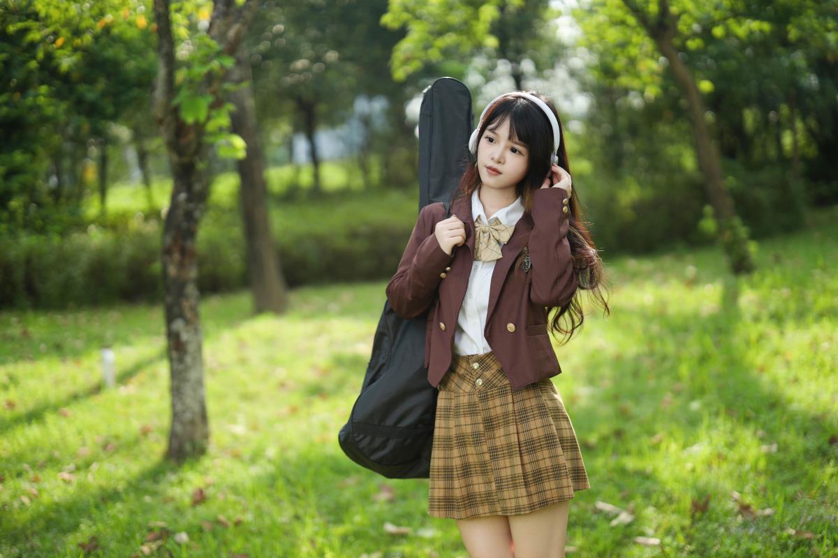 放学的女孩 - 摄影:小雨汉服摄影工作室 - 模特:兔兔-艺语图